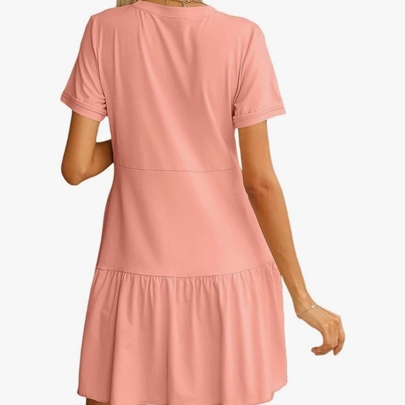 Casual Short Sleeve Crewneck Swing Flowy Tiered Dress with Pockets - Picture 4 of 10